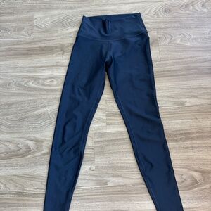 Alo, High-Waist Airlift Legging, Navy, Size S